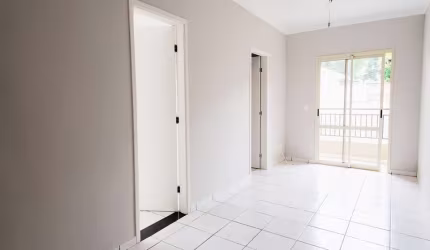 Apartamento para venda em Centro de 71.00m² com 2 Quartos e 2 Garagens