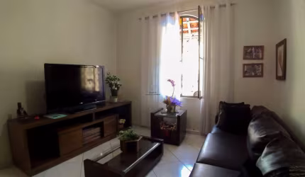 Casa para venda em Jardim Nova Europa de 159.00m² com 2 Quartos e 3 Garagens