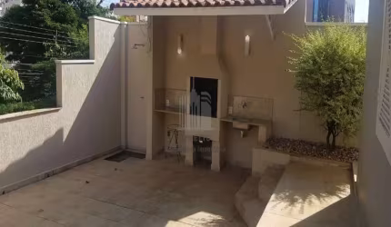 Casa para venda em Nova Campinas de 280.00m² com 3 Quartos, 1 Suite e 4 Garagens