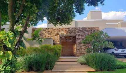 Casa de Condomínio para venda em Jardim Do Cedro de 455.00m² com 5 Quartos, 1 Suite e 6 Garagens