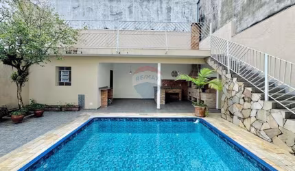 Casa para venda em Alto Ipiranga de 408.00m² com 4 Quartos, 2 Suites e 4 Garagens