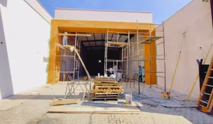 Galpão / Depósito / Armazém para alugar em Vila Rezende de 553.00m²