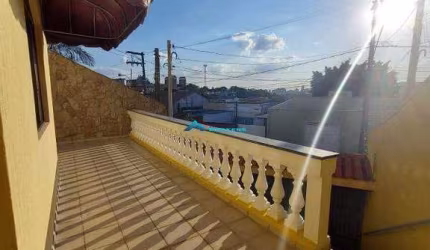 Casa para venda em JARDIM PACAEMBU de 170.00m² com 4 Quartos, 2 Suites e 4 Garagens