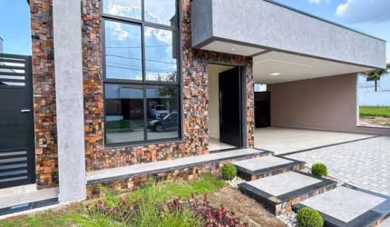 Casa de Condomínio para venda em Residencial Ouroville de 300.00m² com 3 Quartos, 3 Suites e 4 Garagens