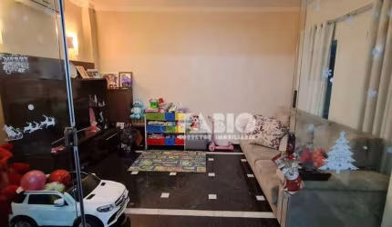 Casa para venda em Roseiral de 200.00m² com 3 Quartos e 2 Garagens