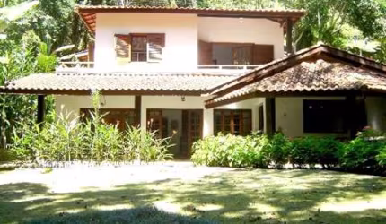 Casa para venda em Praia Do Pulso de 1060.00m² com 4 Quartos, 1 Suite e 4 Garagens