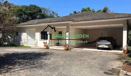 Casa de Condomínio para venda em CAXAMBU de 5328.00m² com 3 Quartos, 3 Suites e 3 Garagens