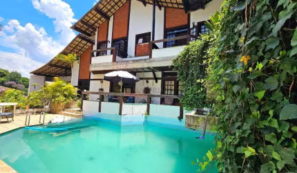Casa de Condomínio para venda em Altos De São Fernando de 570.00m² com 6 Quartos, 2 Suites e 5 Garagens