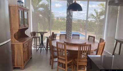Casa de Condomínio para venda em Residencial Saint Charbel de 360.00m² com 4 Quartos, 4 Suites e 6 Garagens