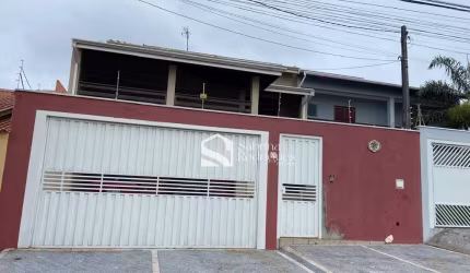 Sobrado para venda em Residencial Monte Verde de 283.00m² com 4 Quartos, 2 Suites e 2 Garagens