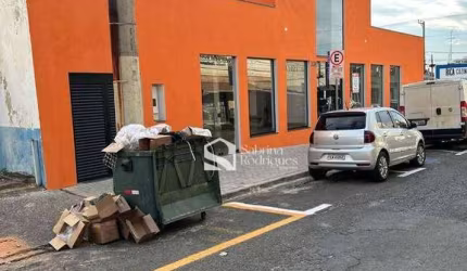 Sala Comercial para venda e aluguel em Centro de 625.00m²