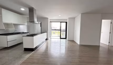 Apartamento para alugar em Santo Inácio de 115.00m² com 2 Quartos, 1 Suite e 2 Garagens