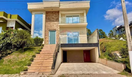 Casa de Condomínio para venda em Sítio Do Morro de 300.00m² com 3 Quartos, 1 Suite e 4 Garagens