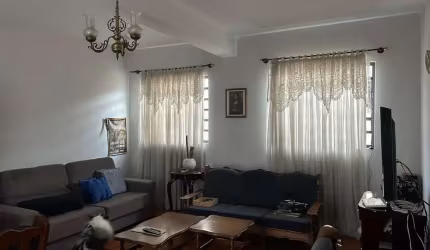 Casa para venda em Jardim Do Estádio de 330.00m² com 3 Quartos, 2 Suites e 2 Garagens
