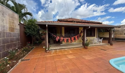Casa para venda em Jardim Nova Araraquara de 268.00m² com 5 Quartos e 2 Suites
