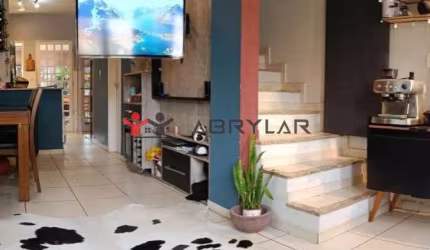 Casa de Condomínio para venda em Vila Alati de 150.00m² com 2 Quartos e 3 Garagens