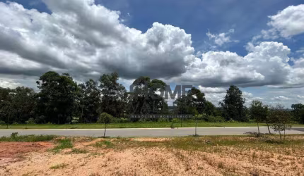Terreno en Condomínio para venda em Santa Cândida de 675.00m²