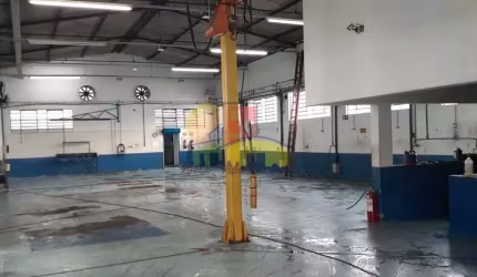 Galpão / Depósito / Armazém para venda em Vila Valparaíso de 690.00m²