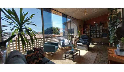 Casa para venda em Morada Do Rio de 258.00m² com 3 Quartos e 1 Suite