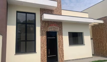 Casa para venda em Capela do Alto de 74.08m² com 2 Quartos, 1 Suite e 2 Garagens