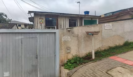 Casa para venda em Monza de 80.00m² com 3 Quartos e 3 Garagens