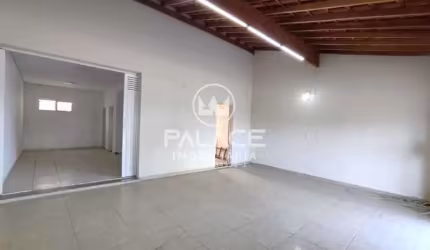 Casa para venda e aluguel em Água Branca de 150.00m² com 2 Quartos, 1 Suite e 3 Garagens