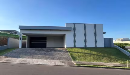 Casa de Condomínio para alugar em Jardim Quintas da Terracota de 350.00m² com 4 Quartos, 4 Suites e 9 Garagens