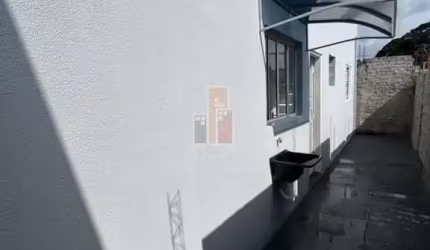 Casa para venda em Vila Industrial de 36.00m² com 1 Quarto e 1 Garagem