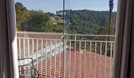 Casa de Condomínio para venda em Roseira de 220.00m² com 3 Quartos, 2 Suites e 3 Garagens