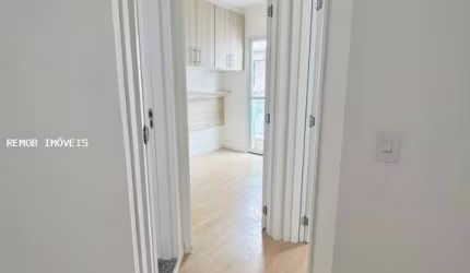 Cobertura para venda em Vila Scarpelli de 96.00m² com 2 Quartos, 1 Suite e 2 Garagens