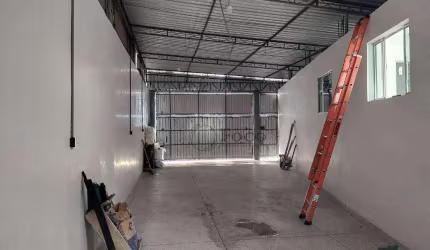 Sala Comercial para venda e aluguel em Jardim Do Triunfo de 120.00m²