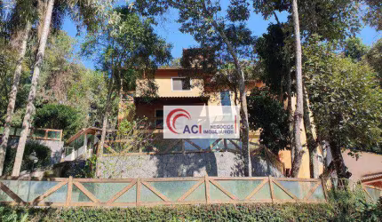 Casa de Condomínio para venda em Vila Verde de 400.00m² com 5 Quartos, 5 Suites e 3 Garagens
