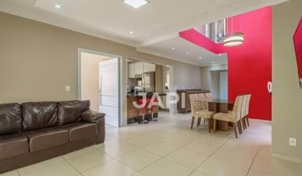Casa para venda em Jardim Copacabana de 224.00m² com 3 Quartos, 1 Suite e 2 Garagens