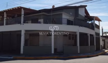 Casa para venda em Parque Residencial Flor Do Vale de 357.62m² com 5 Quartos, 1 Suite e 5 Garagens