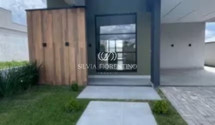 Casa para venda em Granjas Rurais Reunidas São Judas Tadeu de 250.00m² com 3 Quartos, 1 Suite e 4 Garagens