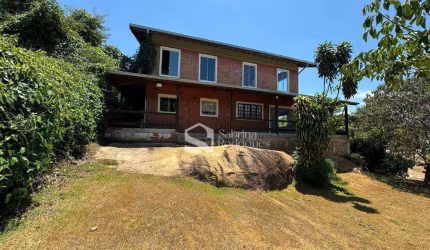 Fazenda / Sítio para venda em Jardim Dos Laranjais de 650.00m² com 4 Quartos e 2 Suites