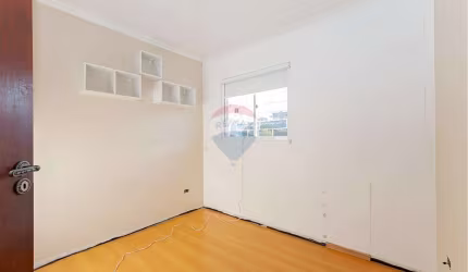 Sobrado para venda em Rio Verde de 90.00m² com 3 Quartos, 1 Suite e 2 Garagens