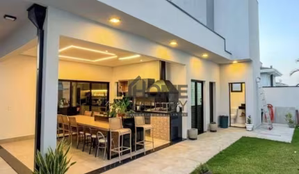 Casa de Condomínio para venda em Condomínio Residencial Portal Do Jequitiba de 170.00m² com 3 Quartos, 2 Suites e 4 Garagens