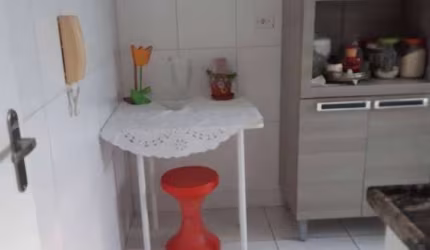 Apartamento para venda em Vila Caputera de 47.00m² com 2 Quartos e 1 Garagem
