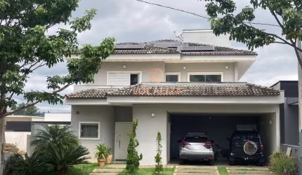 Casa para venda em Condomínio Terras Do Vale de 240.00m² com 3 Quartos, 1 Suite e 4 Garagens