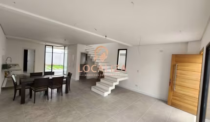 Casa para venda em Portal Dos Passaros de 175.00m² com 3 Quartos, 3 Suites e 2 Garagens