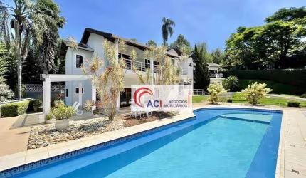 Casa de Condomínio para venda em Parque Dom Henrique de 618.00m² com 5 Quartos, 5 Suites e 7 Garagens