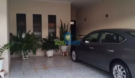 Casa para venda em Ipanema de 233.00m² com 3 Quartos, 2 Suites e 2 Garagens