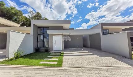 Casa para venda em Guaraituba de 66.00m² com 3 Quartos, 1 Suite e 1 Garagem