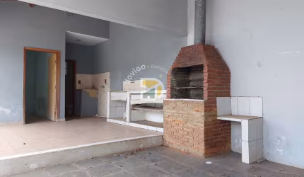 Casa para venda em Aterrado de 144.00m² com 2 Quartos, 1 Suite e 2 Garagens