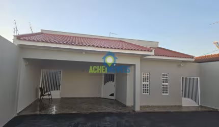 Casa para venda em Ipanema de 200.00m² com 3 Quartos, 1 Suite e 5 Garagens