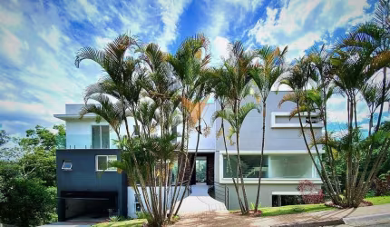 Casa para venda em Chácara Dos Lagos de 435.90m² com 4 Quartos, 4 Suites e 8 Garagens