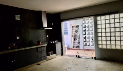 Casa para alugar em Vila Hortência de 500.00m² com 4 Quartos, 1 Suite e 5 Garagens