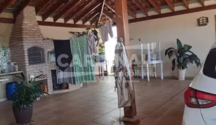 Casa para venda em Residencial Itamarati de 181.00m² com 3 Quartos, 1 Suite e 2 Garagens
