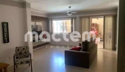 Casa para venda em Alto Do Ipiranga de 257.00m² com 3 Quartos, 1 Suite e 3 Garagens